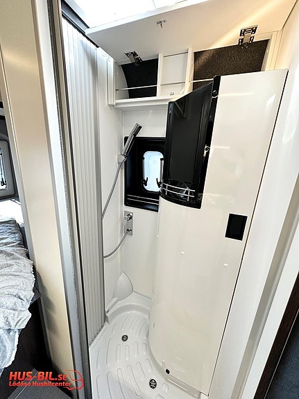 Pössl Summit 540 Prime / Nordic Edition / Litium / Solpanel 15 of 26