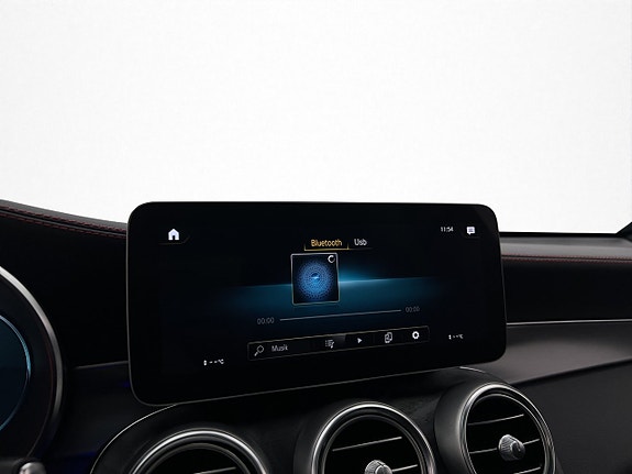 Mercedes-Benz GLC300 de 18 of 30