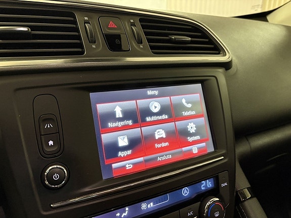 Renault Kadjar 16 of 19