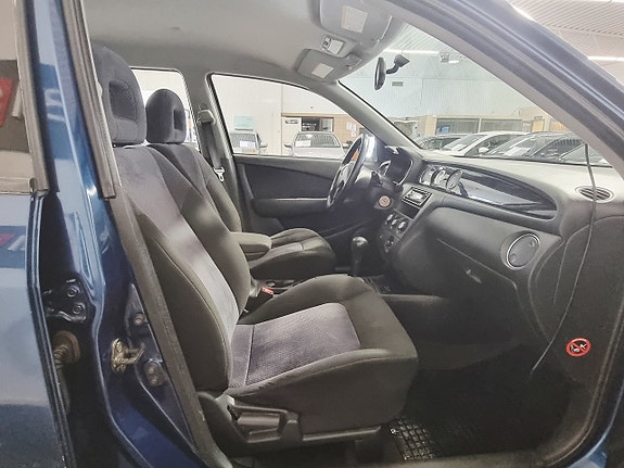 Mitsubishi Outlander 16 of 27
