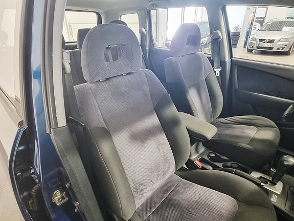 Mitsubishi Outlander 18 of 27