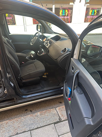 Renault Kangoo Express 2 of 4