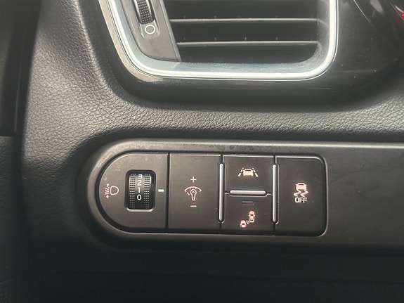 Kia ProCeed 27 of 30