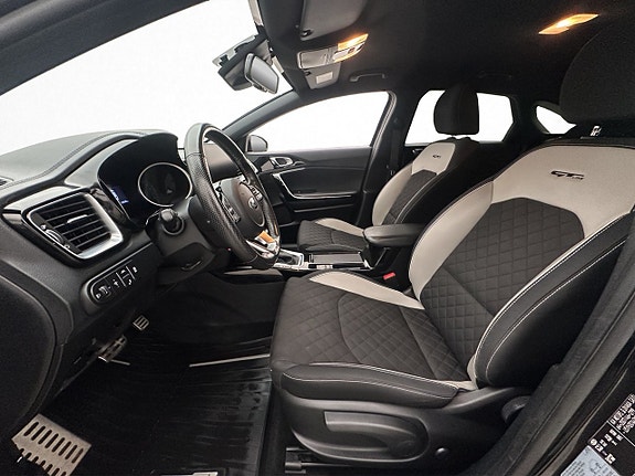 Kia ProCeed 16 of 30