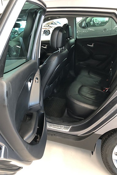 Hyundai ix35 8 of 11