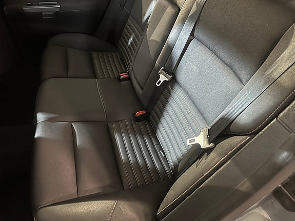 Volvo V50 8 of 10
