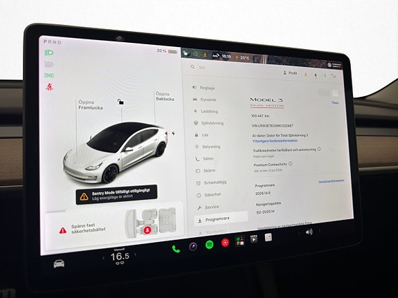 Tesla Model 3 22 of 30