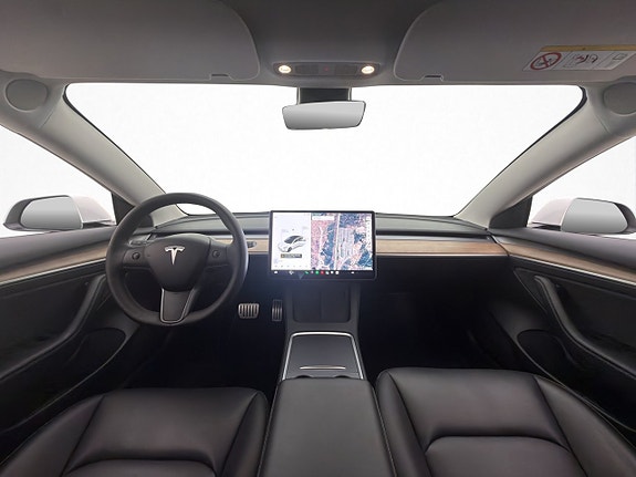 Tesla Model 3 24 of 30