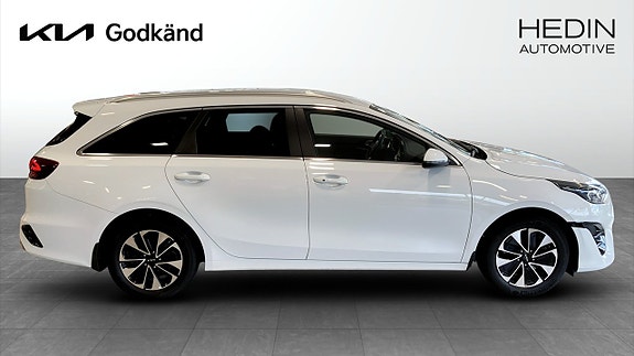 Kia Ceed 4 of 5