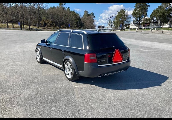 Audi A6 allroad 7 of 9