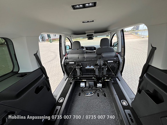 Ford Connect Tourneo 27 of 30