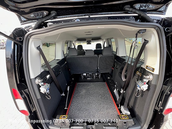 Ford Connect Tourneo 14 of 30
