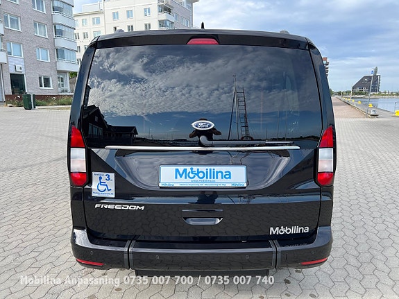Ford Connect Tourneo 9 of 30