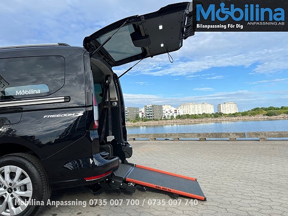 Ford Connect Tourneo 5 of 30