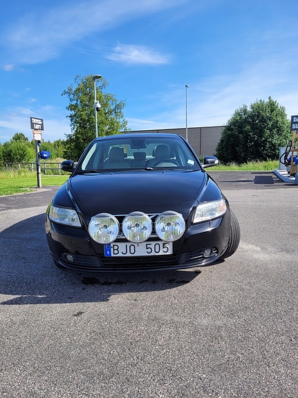 Volvo S40 4 of 5