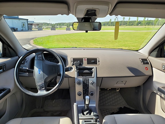 Volvo S40 5 of 5