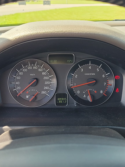 Volvo S40 3 of 5