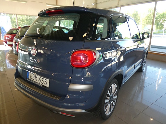Fiat 500L 2 of 5