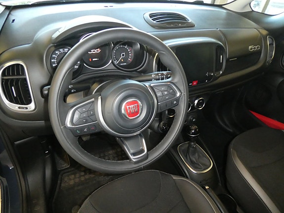 Fiat 500L 3 of 5