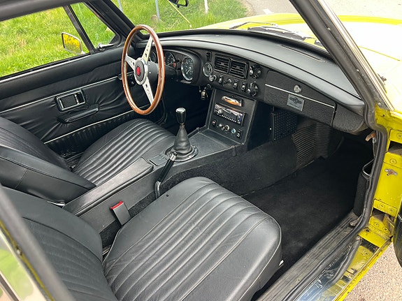 MG MGB 11 of 13