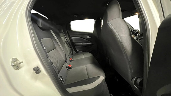 Nissan Juke 13 of 17