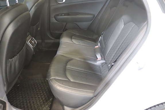 Kia Optima 15 of 26