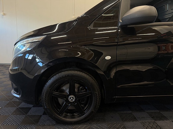 Mercedes-Benz Vito 119 9 of 30