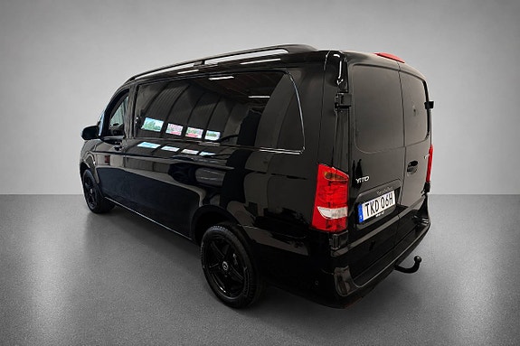 Mercedes-Benz Vito 119 3 of 5