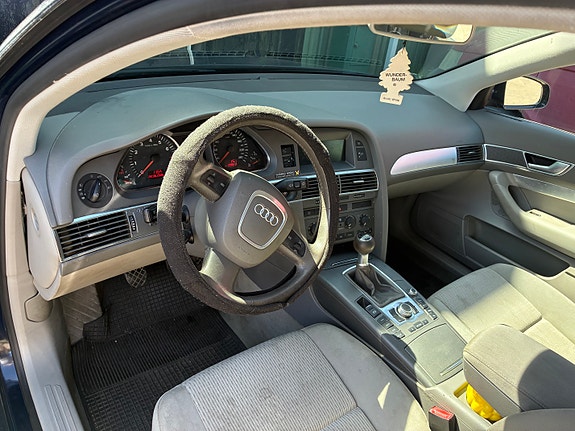 Audi A6 4 of 5