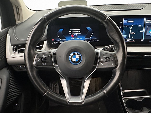 BMW 225e 21 of 30