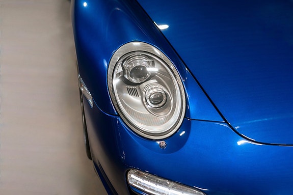 Porsche 911 11 of 28