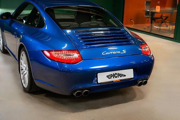 Porsche 911 7 of 28