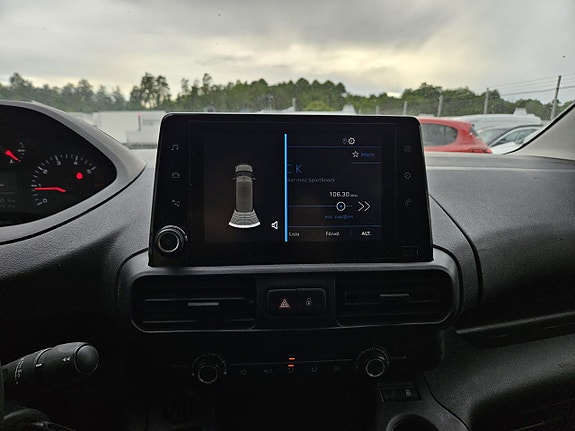 Peugeot Partner 17 of 26