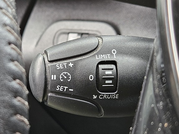 Peugeot Partner 23 of 26