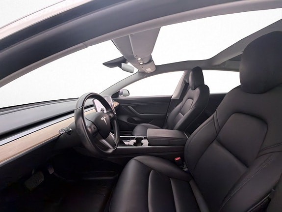 Tesla Model 3 23 of 30
