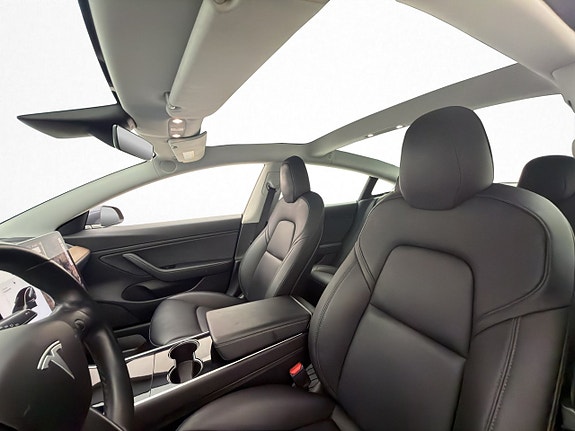 Tesla Model 3 10 of 30