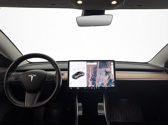 Tesla Model 3 11 of 30