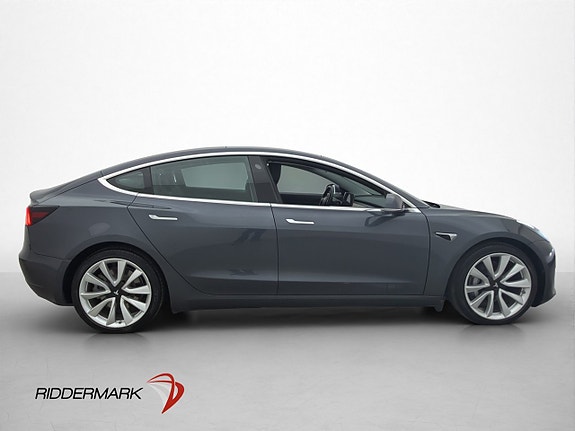 Tesla Model 3 7 of 30