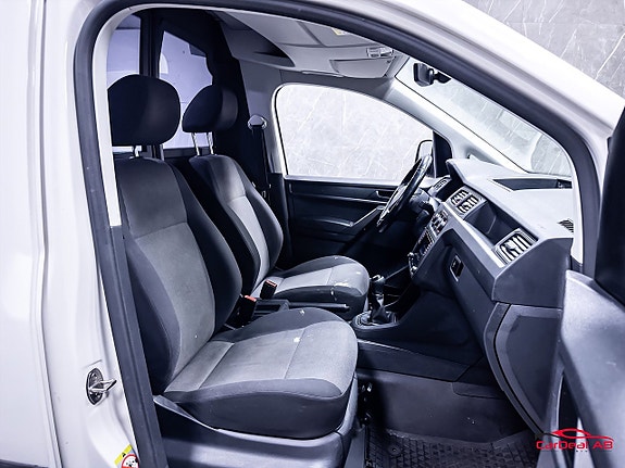 Volkswagen Caddy Maxi 15 of 29