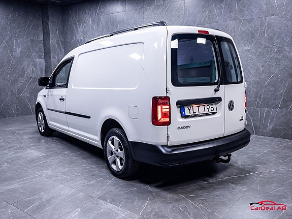 Volkswagen Caddy Maxi 5 of 5