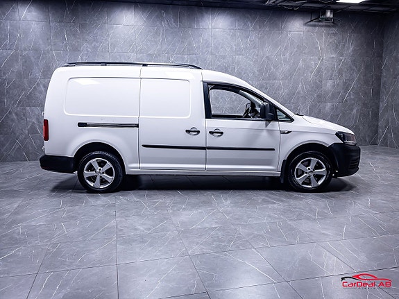 Volkswagen Caddy Maxi 8 of 29