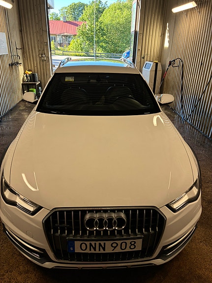Audi A6 allroad 7 of 7