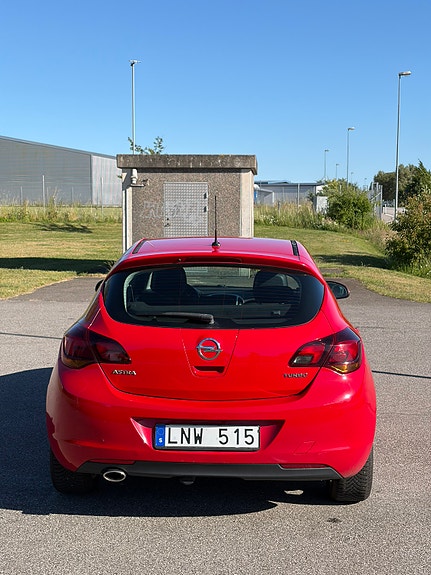 Opel Astra 3 of 5