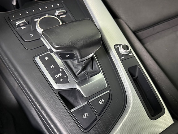 Audi A4 21 of 22
