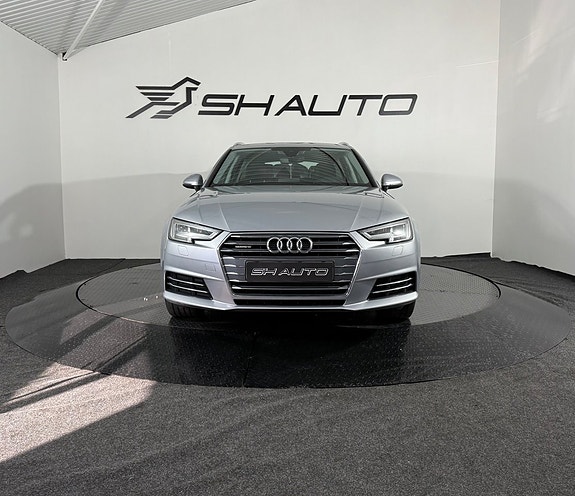 Audi A4 2 of 22