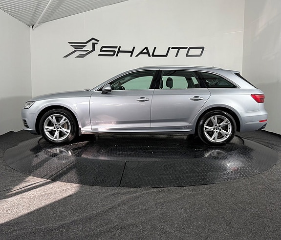 Audi A4 8 of 22