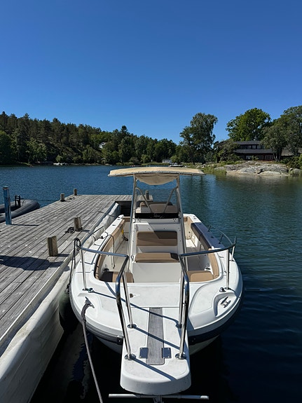 Boston Whaler Outrage 26 – dubbla Mercury 225 hk, 2000 3 of 7