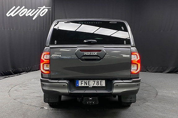 Toyota HiLux 6 of 25