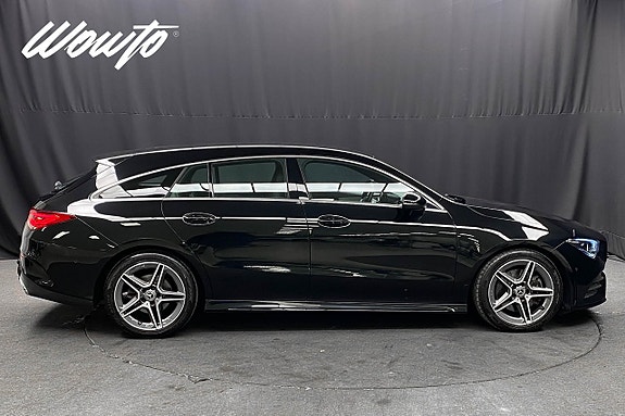 Mercedes-Benz CLA200 3 of 5