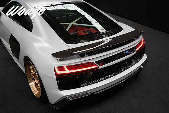 Audi R8 22 of 24